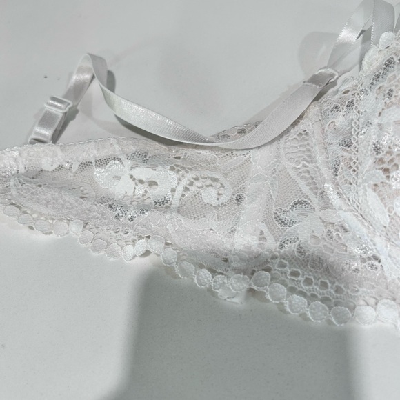 DAZY Lace Underwire Bra in Cream size:70B - Picture 14 of 14